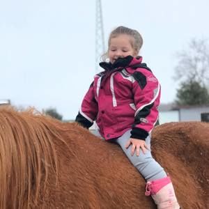 Meet your Posher, Jennifer